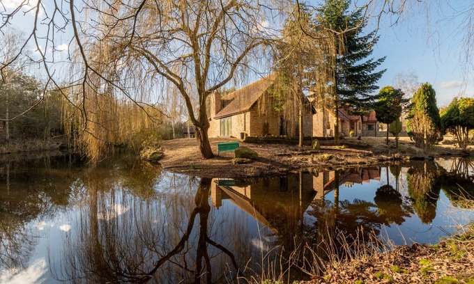 Little Stukeley Cottage | Finest Retreats - Hazel Rose Cottage