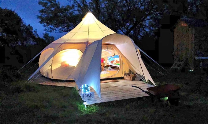 Ilfracombe Ski Chalet | Finest Retreats | Oak Lotus Belle Tent