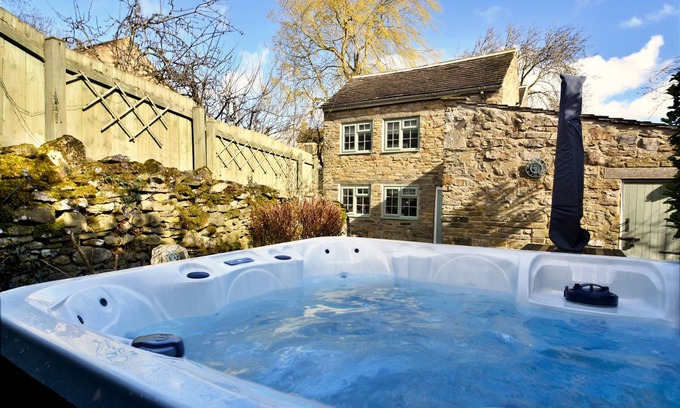 Bellerby Cottage | Finest Retreats - Stable Cottage