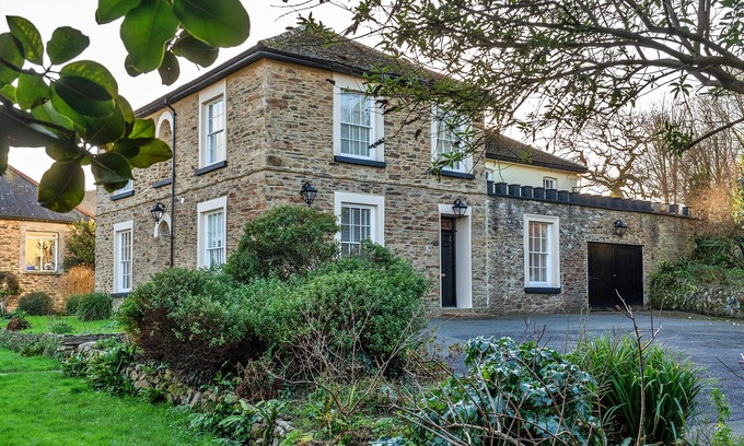 Gweek Cottage | Finest Retreats | The Old Counting House