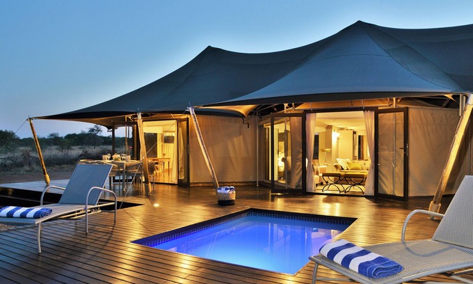 Beestekraal Cabin | Finfoot Lake Reserve by Dream Resorts