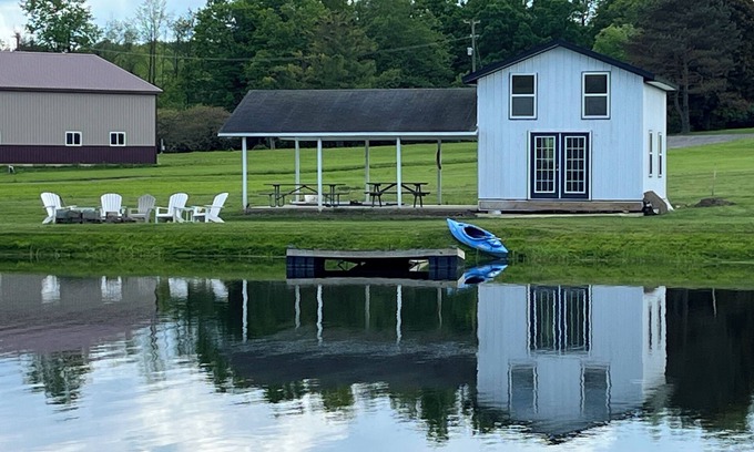 Dundee Cabin | Finger Lakes Pondside Haven