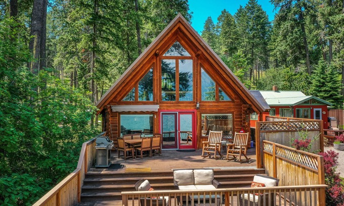 Finley Point Cabin | Finley Point Retreat