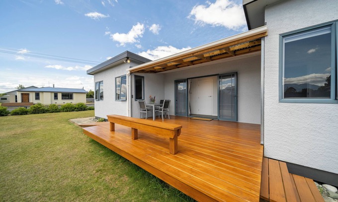 Te Anau House | Fiordland Haven - Te Anau Holiday Home