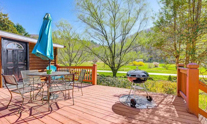 Robbinsville House | Fire Pit and Decks Creekside Cabin in Robbinsville