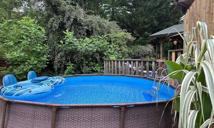 Mentone House | Fire Pit I Pond l Trails l Private