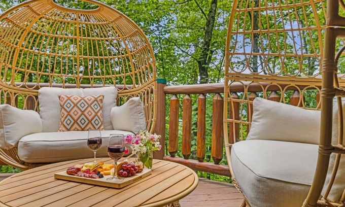 Bryson City Apartment | Firefly Lodge; views, theatre, game room, hot tub