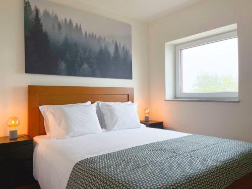 Penhas da Saude Apartment | Fireplace 4 Bedrooms 1500 M