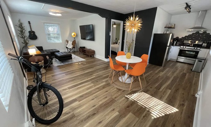 Summerville Cottage | 🔥 Firethorn: Summerville Cottage, Medical District