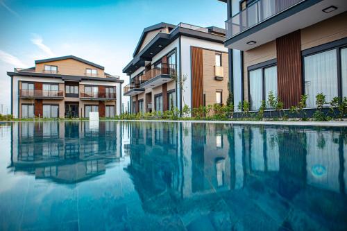 Turkish Riviera Apartment | First Class by Antalya Suites