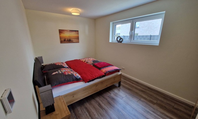 Steenfelderfehn Apartment | First floor apartment with kitchen & Netflix