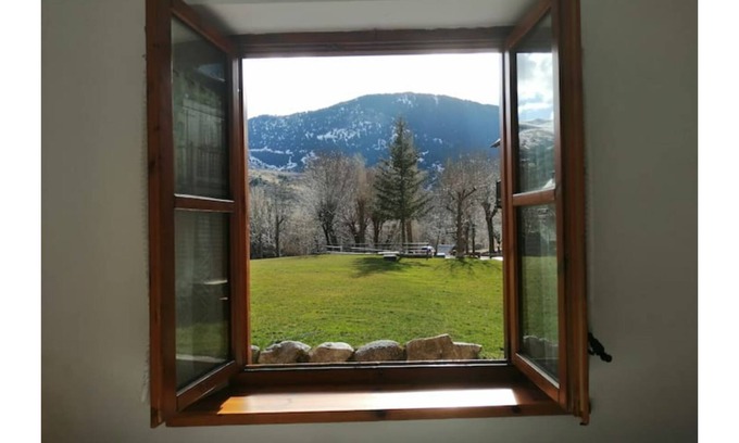 La Vall de Boi Apartment | First floor apartment with garden Dellui 2