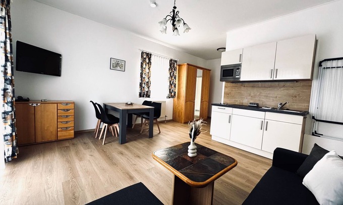 Bad Goegging Apartment | First floor apartment with east and south-facing balcony (58 sqm)