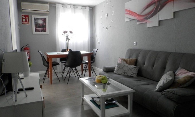 Margallo Apartment | First floor apartment, cozy, calm and quiet.Registration AT-CC-00420