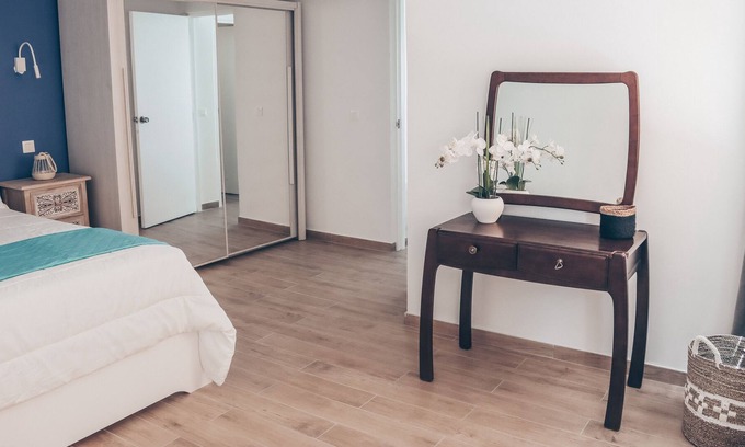 Grand Case Apartment | First floor one bedroom Apartment Sea View