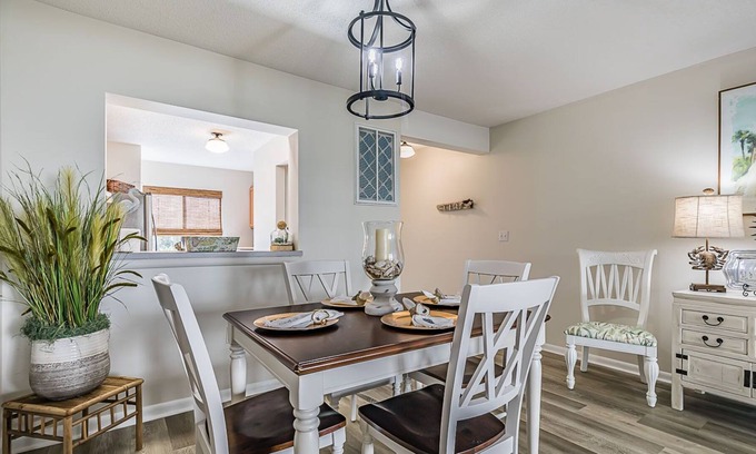 Oceanmarsh Subdivision Villa | First Floor Condo - Walking distance to beach and pools!