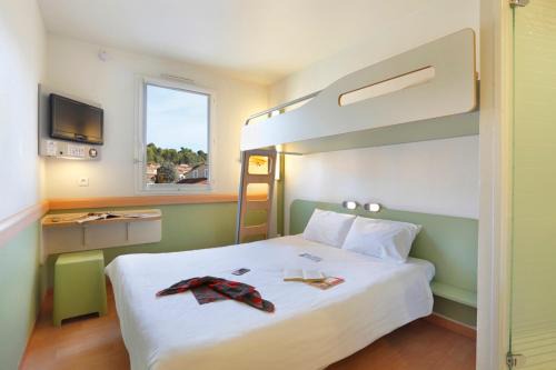 Apt Hotel | First Inn Hotel