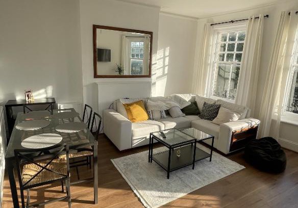 Middle Park and Sutcliffe Apartment | First Rate Apartment