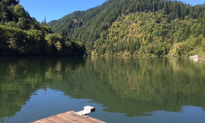 Scottsburg Cabin | Fish, hunt or relax - Riverfront Cozy 2bd Cabin on Umpqua River fenced 1.5 acres
