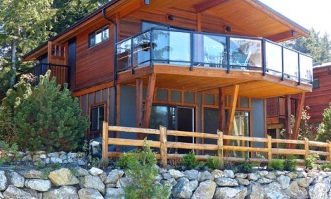 Port Renfrew House | Fish Tales Cottage