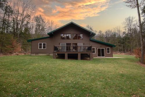 Woodward House | Fisher Mountain Retreat