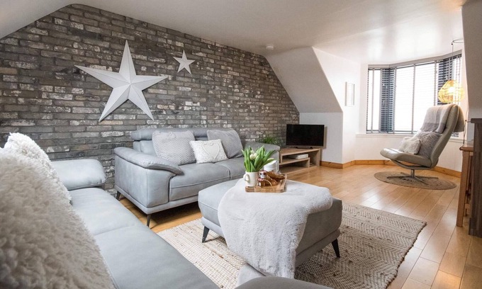 Letham Grange Cottage | 'Fisherman's Cottage' Scandi Style beach front location in the heart of Arbroath