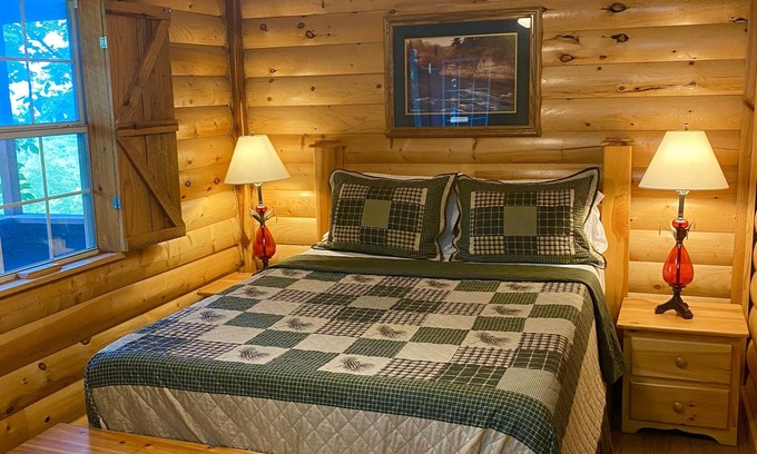 Mena Cabin | Fisherman's Cove