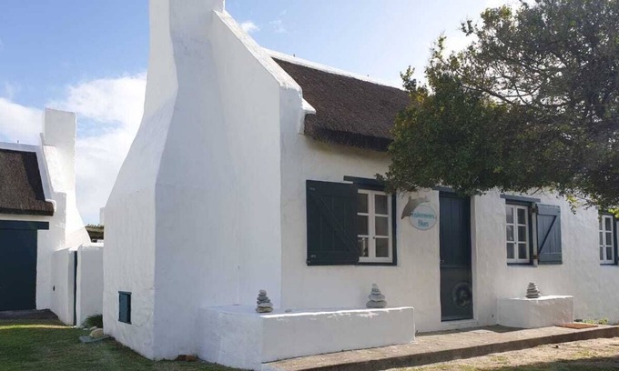Struisbaai Cottage | Fishermans Blues