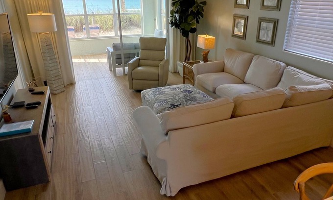 Siesta Key Condo | Fishermans Cove B101 Ground floor, gulfront, next to the pool!