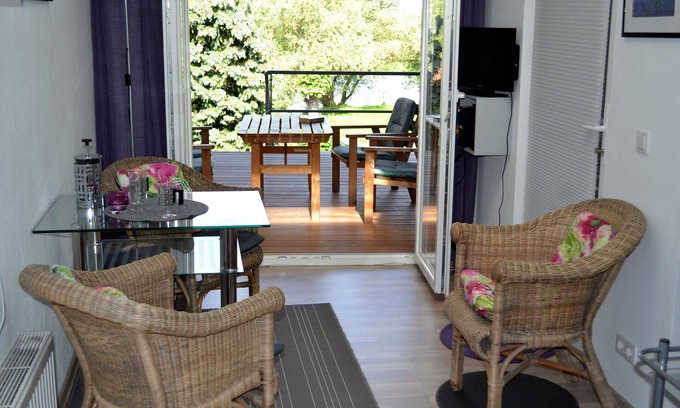 Strodehne Apartment | Fishing, cycling or just relaxing