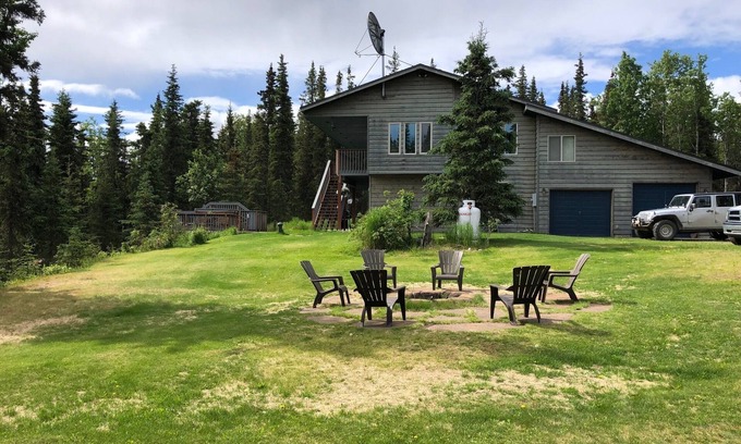 Cohoe Apartment | Fishing Lodge on Alaska Salmon Stream