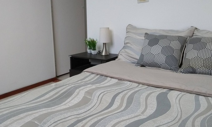 Bello Apartment | Fit Furnished X Seasons 2 Alc + 2 Baths near the station WOOD METRO