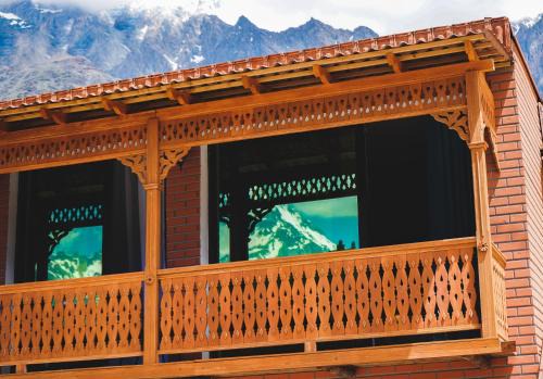 Gergeti House | Fiten house