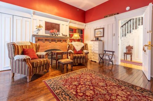 Queens Square Bed & Breakfast | Fitzroy Hall
