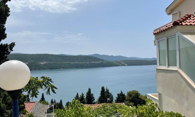 Neum House | Five bedroom holiday house with beautiful Sea view