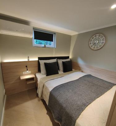 Ramstein-Miesenbach Apartment | Five Studios - Premium Rooms with King Size Bed, Kitchen, AC, close to Ramstein Air Base