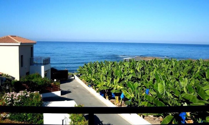 Kissonerga Villa | Five Waves Holiday Villas