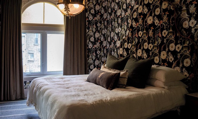 Stratford Apartment | FiveStratford: Luxury Suite in downtown Stratford