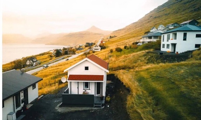 Faroe Islands House | Fjord cottage