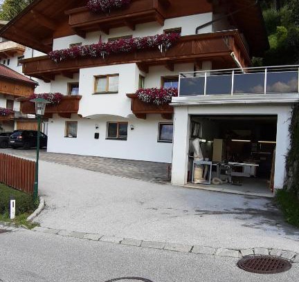 Gerlosbergeben Apartment | Flörl