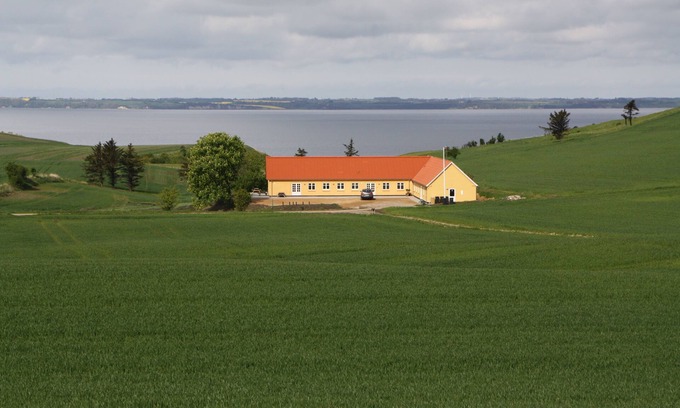 Nykobing Mors House | Flade/Mors. Camp school located located just 400m. to Hanklit and Salgjerhøj.