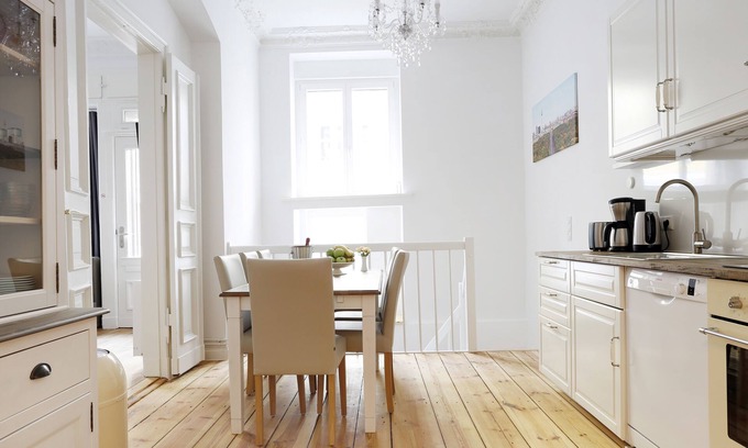 Schoeneberg Apartment | Flair of Berlin in Schöneberg