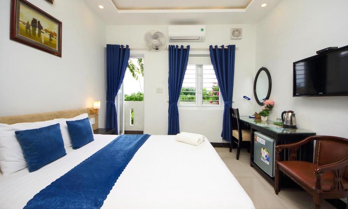 Hoi An City Centre House | Flame Flowers Homestay