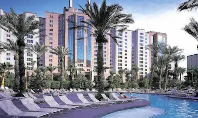 Las Vegas Condo | Flamingo, a Hilton Grand Vacations Club- 1 Bedroom