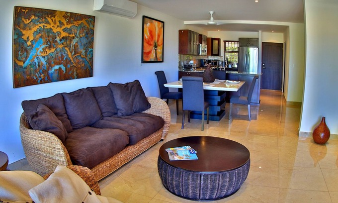 Playa Flamingo Villa | Flamingo Beach Villa - One of Few Renovatd Units- Walk to Beach- Bikes Included