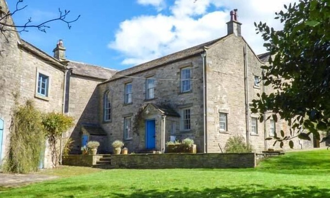 West Burton Cottage | Flanders Hall