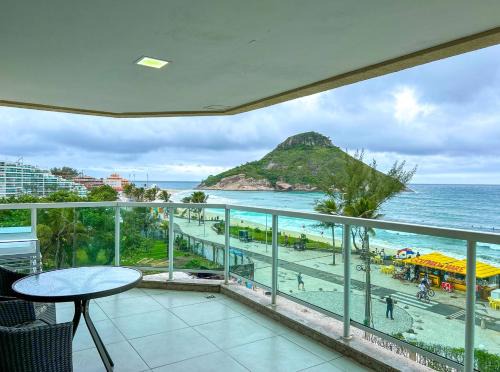 Recreio dos Bandeirantes Apartment | Flat a beira mar no Recreio dos Bandeirantes RJ