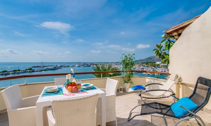 Alcudia Apartment | Flat Blue Attic Beach with Sea View Port Alcudia