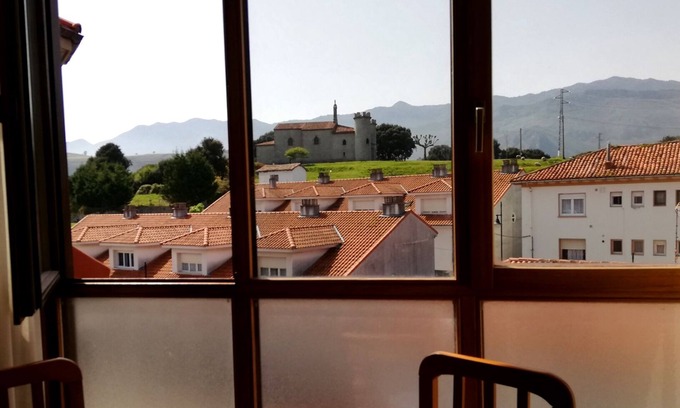 Llanes Apartment | Flat halfway between the beach and Llanes downtown