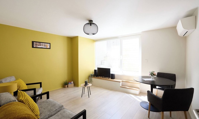 Bassenge Apartment | Flat in the countryside 15 minutes from Liège and 25 minutes from Maastricht